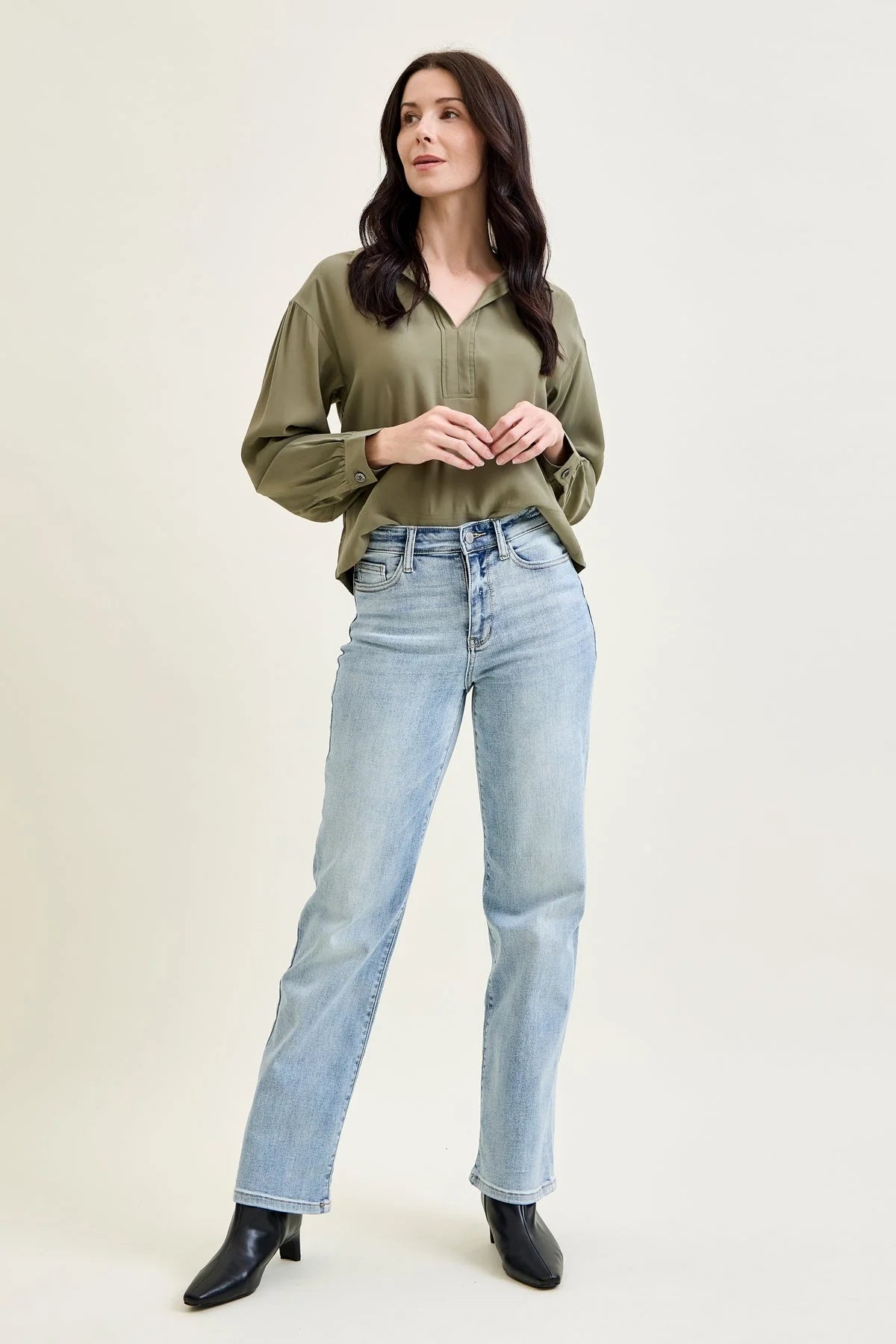 Kimberly Light Wash Straight Leg Jeans