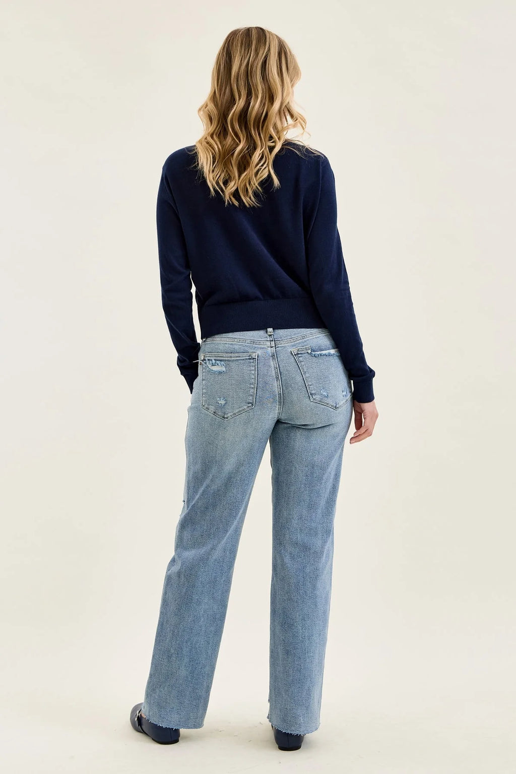 Brenda Retro 90's Destructed Straight Fit